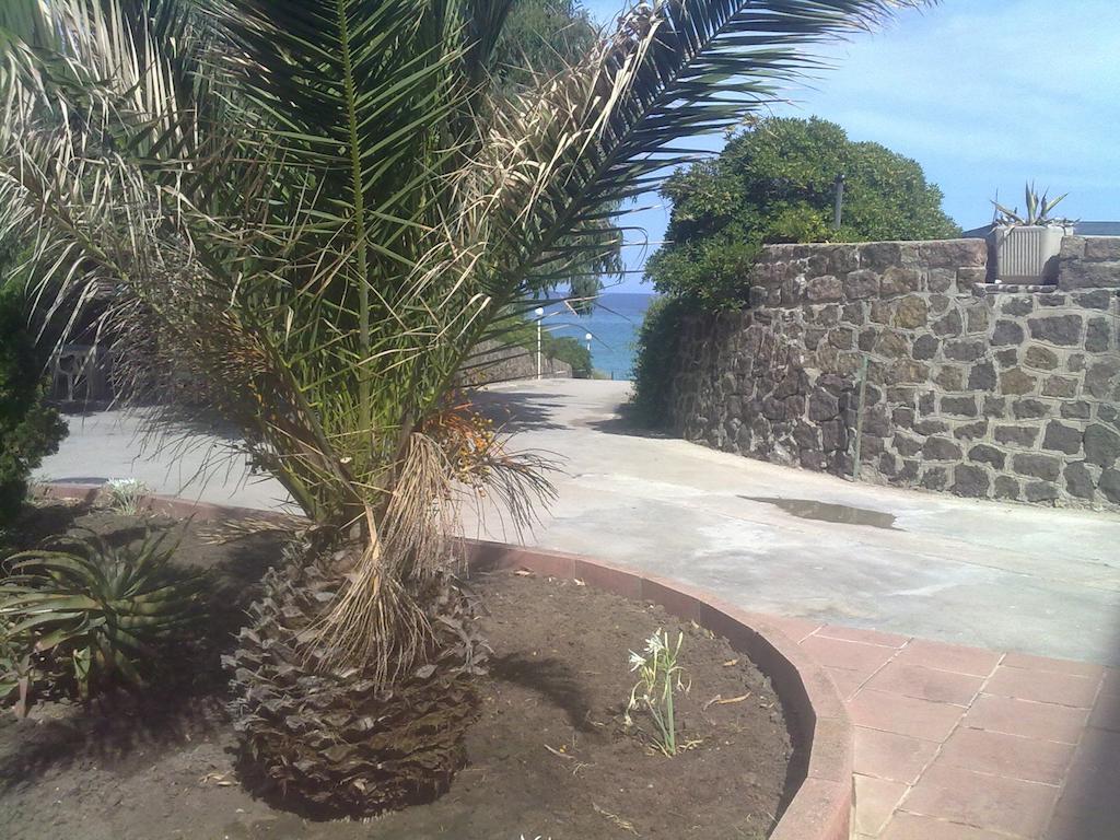 Hotel Castelsardo Domus Beach Exterior photo