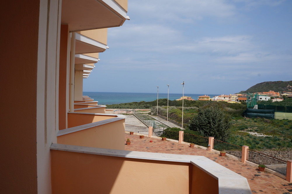 Hotel Castelsardo Domus Beach Exterior photo